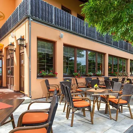 Willmersdorfer Hof 4*