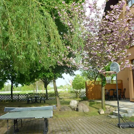 Отель Willmersdorfer Hof 4*