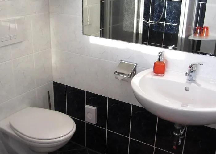 Willmersdorfer Hof 4*